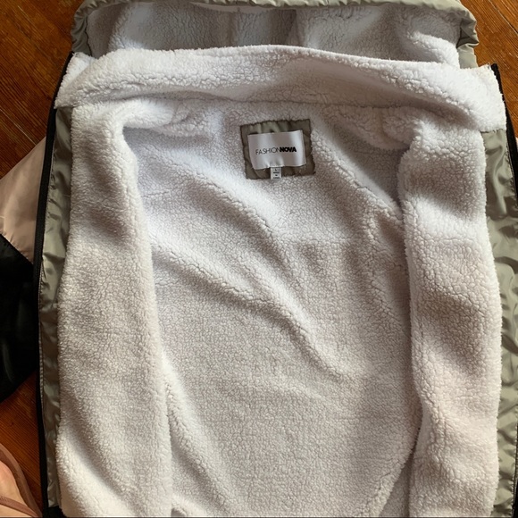 Sherpa Lined Cozy & Cute Jacket Fashion Nova LG - Picture 7 of 8